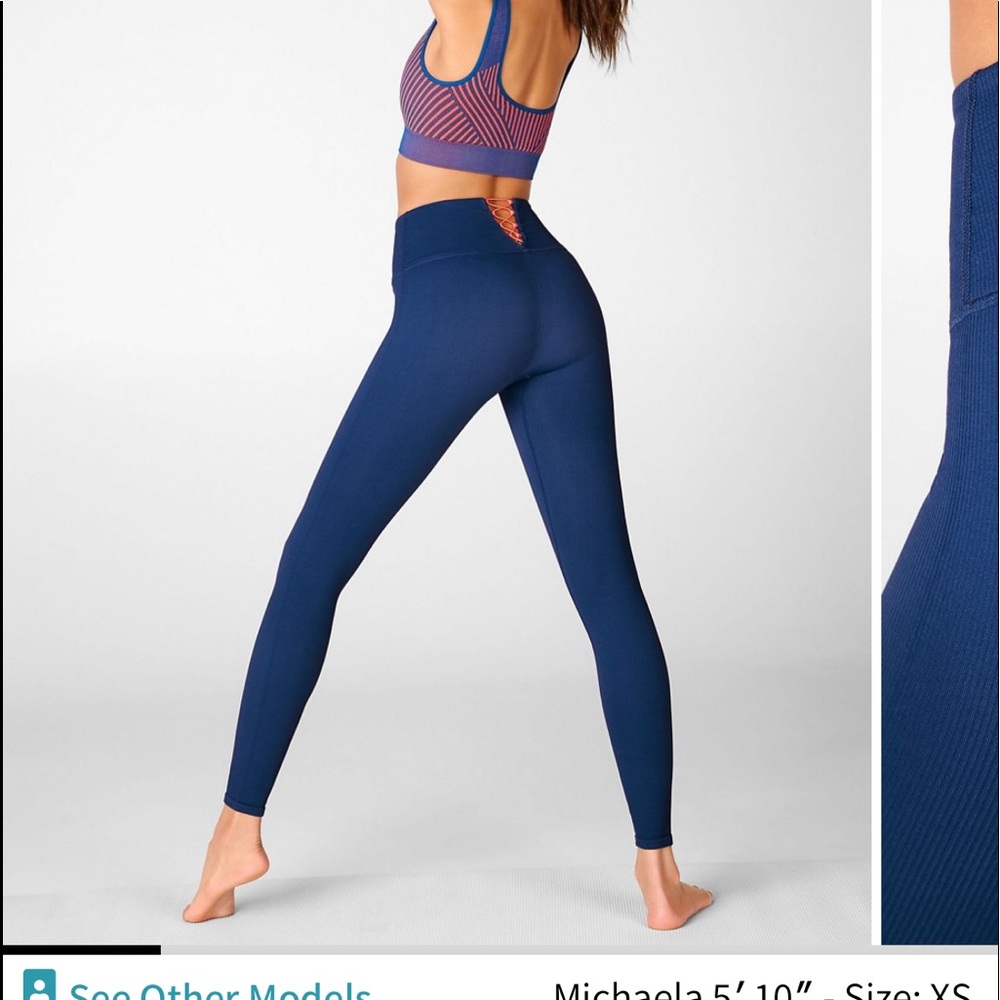 Fabletics Seamless Legging and Sports Bra Set